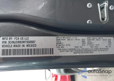 2021 Jeep Compass Latitude 4X4 from USA, damaged, VIN 3C4NJDBB3MT550987